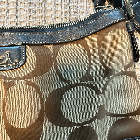 Vintage Coach crossbody - Picture 3 of 9